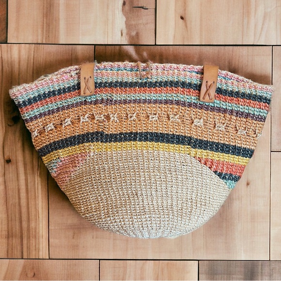 Vintage Woven Bohemian Style Bag - Picture 5 of 8